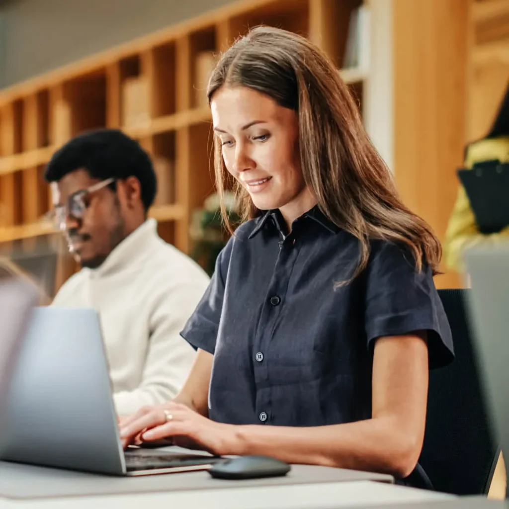 LearnWorlds for Customer Training